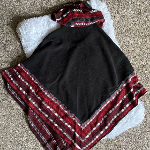 NEW Le Moda Sweater Poncho - Picture 4 of 7